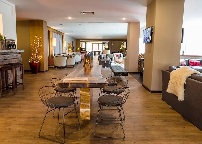 Purala - Wool Valley & Hotel